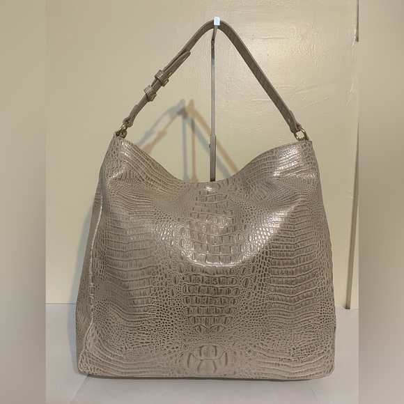 SOLD Brahmin Isabella Oyster Mini Melbourne - Picture 4 of 8